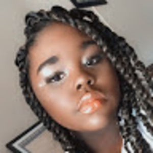 Meet your Posher, Janecia